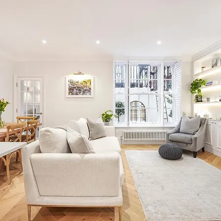 Stylish Chelsea Home